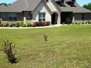 641 Farms Rd, McKinney, TX 75071