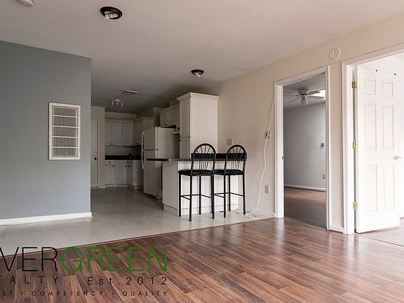 5th image of 703 Grand St #2F