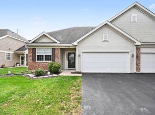 8226 Woodview Ave, Joliet, IL 60431