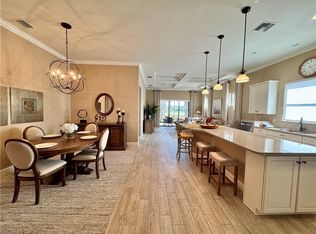 9418 Greyhawk Trl, Naples, FL 34120