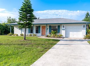 7153 Regina Dr, Englewood, FL 34224