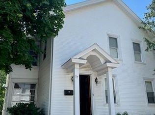 17 Johnson St, Pawtucket, RI 02860