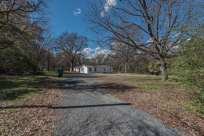 1st image of 714 Woodland Ln