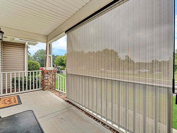 3rd image of 608 Ruddy Creek Cir