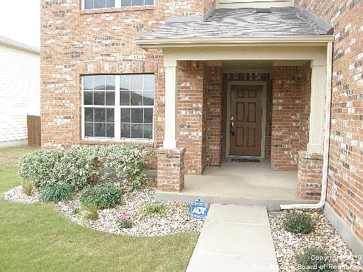 2nd image of 5517 Columbia Dr