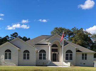 4569 Planer Rd, Effingham, SC 29541