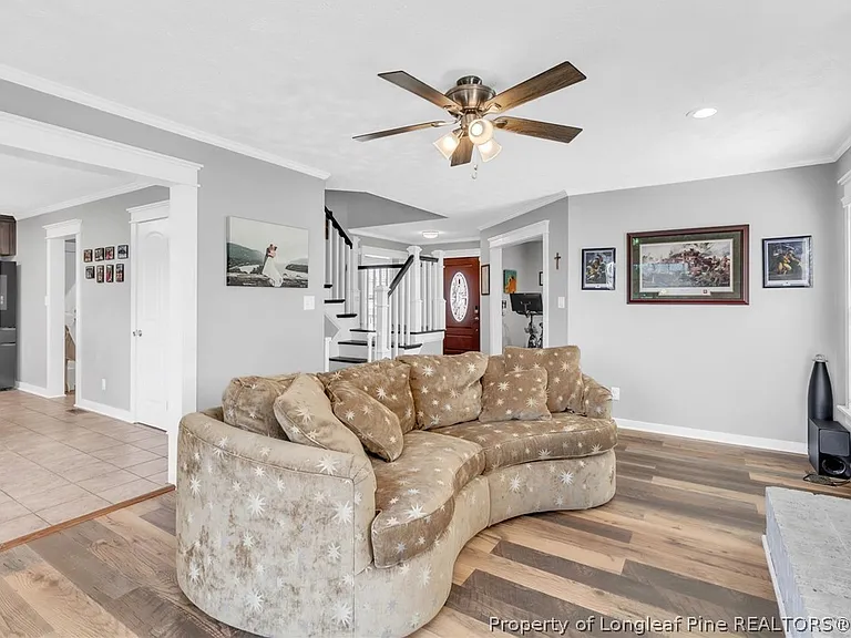6545 Ryefield Dr — Photo 11
