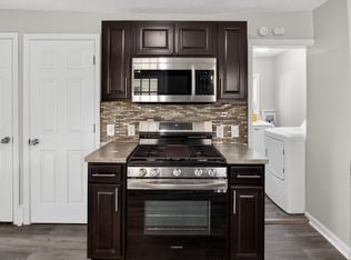 1566 Winchester Ave, Lakewood, OH 44107