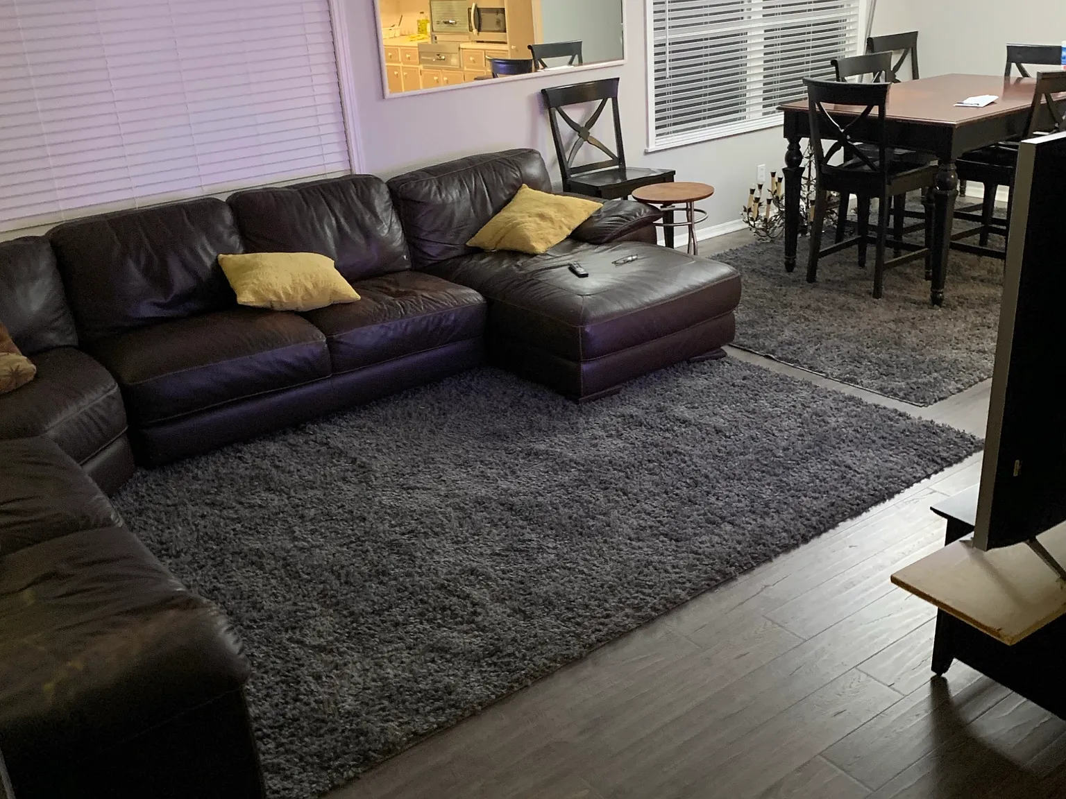 2 bed, 1.5 bath, 1294 sqft, $1,250 — Photo 3