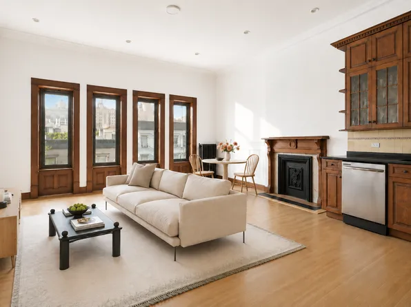 43 West 84th Street image 1 of 26