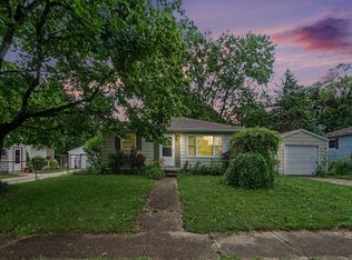 1332 Colgrove Ave, Kalamazoo, MI 49048
