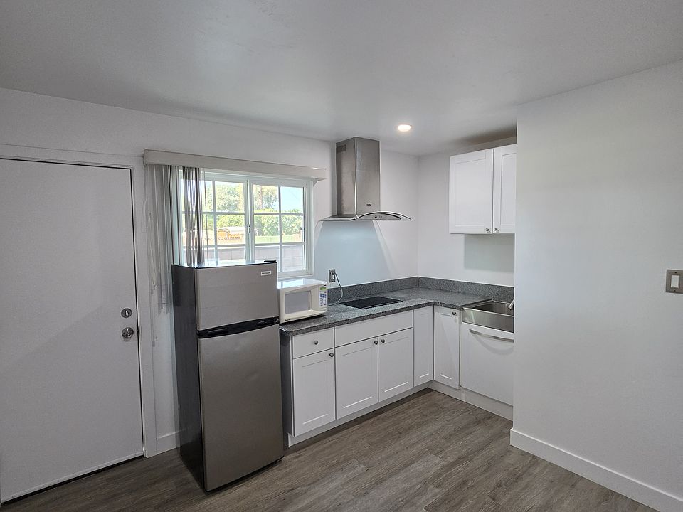 1st image of 4109 Eileen St #B