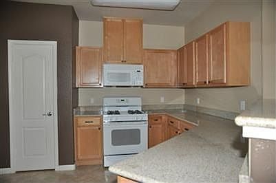2nd image of 2470 Genova St Unit 7