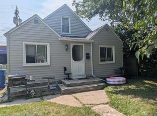 7052 Rivard Ave, Warren, MI 48091