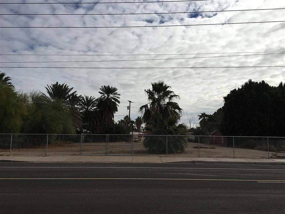 1st image of 611 S Avenue C