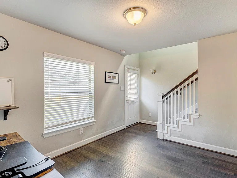 2113 Paul Quinn St — Photo 14