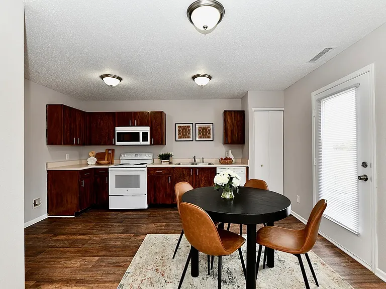 8030 Cork Bend Ln — Photo 9