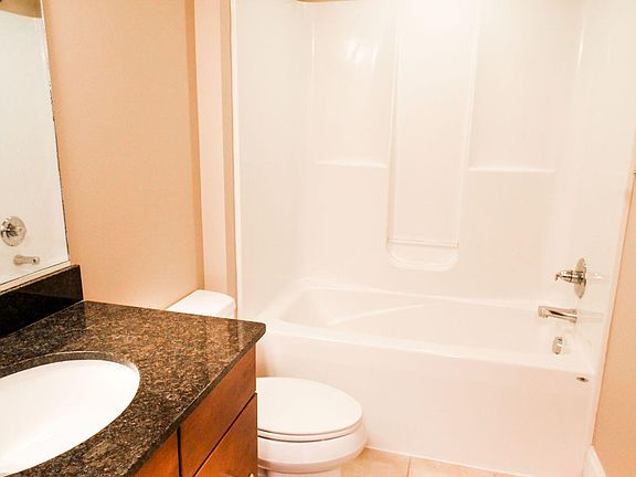 5th image of 611 S Jefferson St APT 809