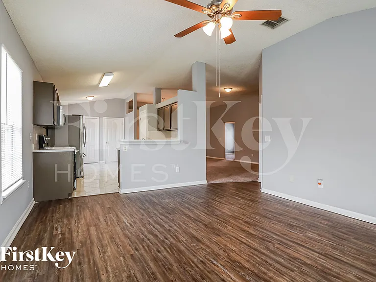 2942 Biloxi Trl — Photo 4