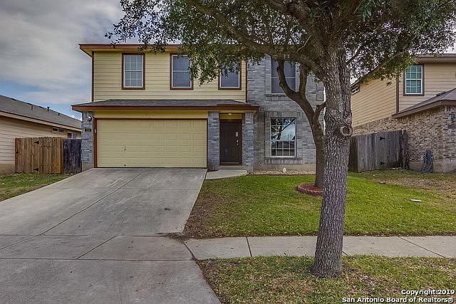 1st image of 231 San Saba