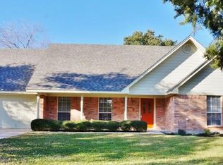 3 Port Ln, Morgans Pt Resort, TX 76513