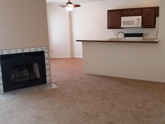 2nd image of 1709 W Wood Bridge Ct