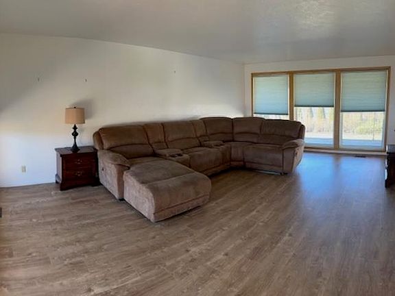 2nd image of 1662 S Euclid Rd