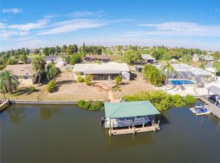 904 Eagle Ln, Apollo Beach, FL 33572