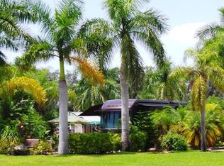 3042 W Riverbend Resort Blvd, Labelle, FL 33935