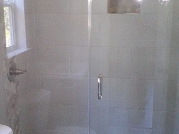 5th image of 909 Speer Ln
