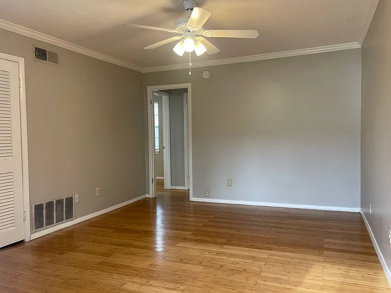 2429 Lawrenceville Hwy #3 — Photo 2