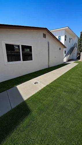 5656 Chateau Dr #4 Photo 1