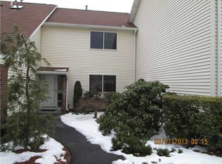 954 Brighton Way, Warwick, RI 02886