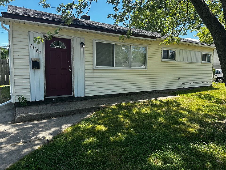 1st image of 23560 Lauren Ave