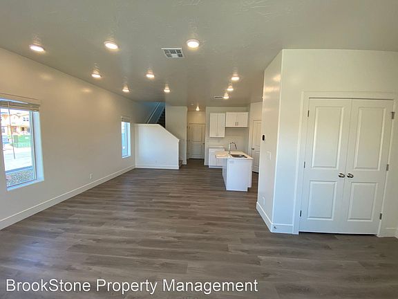3rd image of 350 W Highway 91 Building D-15