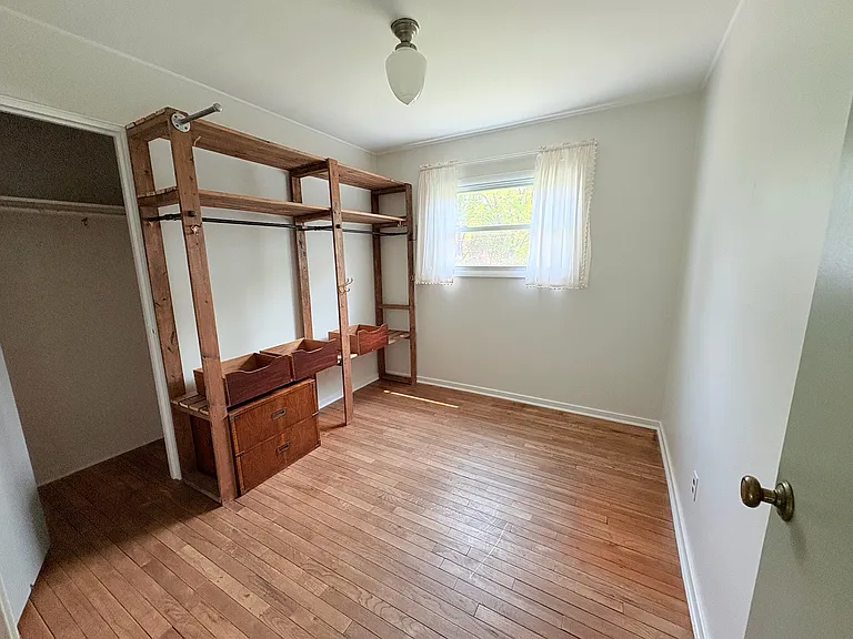 899 Bricker Blvd — Photo 33