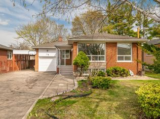 19 Belleglade Ct, Toronto, ON M9M 2W3