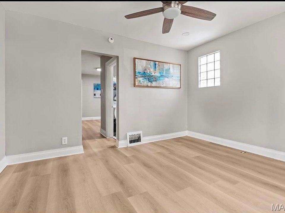 1st image of 2123 69th St