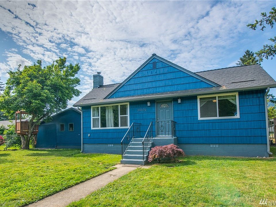 1st image of 39075 SE Park St