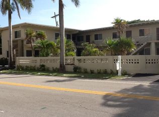 100 Cascade Ln APT 9, West Palm Beach, FL 33404