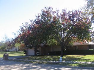 2520 Leta Mae Ln, Farmers Branch, TX 75234