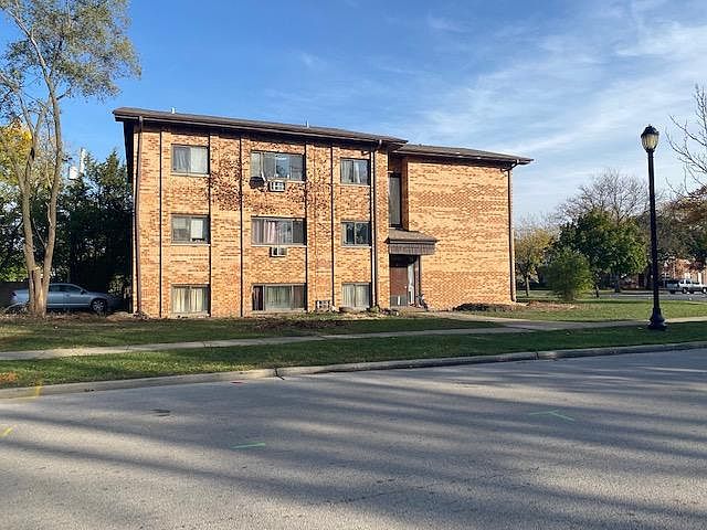 1st image of 59 Briar St APT G3