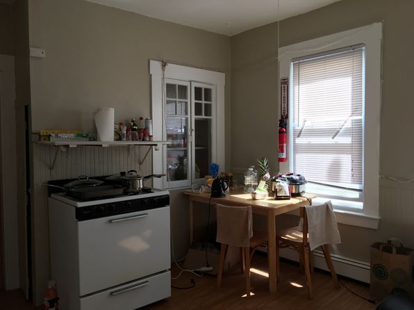 359 Windsor St #3