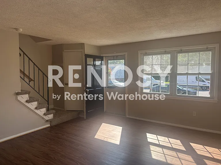 1117 Pelham Wood Rd — Photo 4