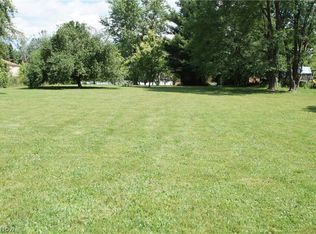 Wise Rd, North Canton, OH 44720