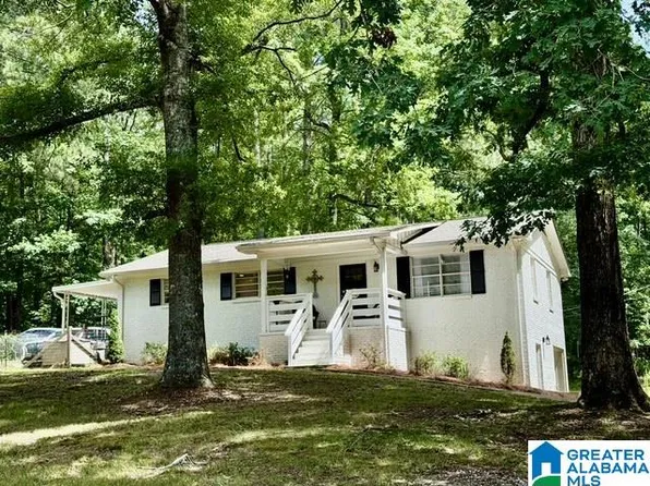 248 Westover Cir, Westover, AL 35147