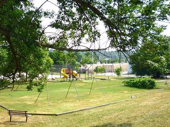 Rear backs onto park