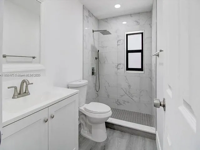 13885 NW 5th Ave — Photo 11