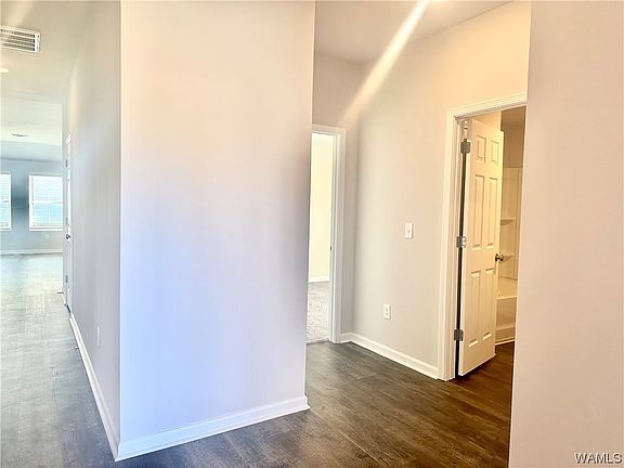 3rd image of 10433 Alex Ct
