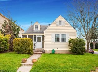817 W Elm St, Linden, NJ 07036